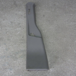 Обшивка средней стойки (левой) Обшивка средней стойки (левой)