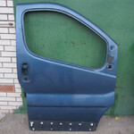 Передняя дверь (правая сторона) Передняя дверь (правая сторона)