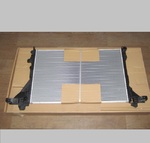 Радиатор охлаждения двигателя 2.3dci Радиатор охлаждения двигателя 2.3dci