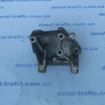 Кронштейн двигателя 2.5dci Кронштейн двигателя 2.5dci